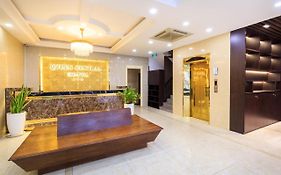 Queen Central Hotel - Ben Thanh Market